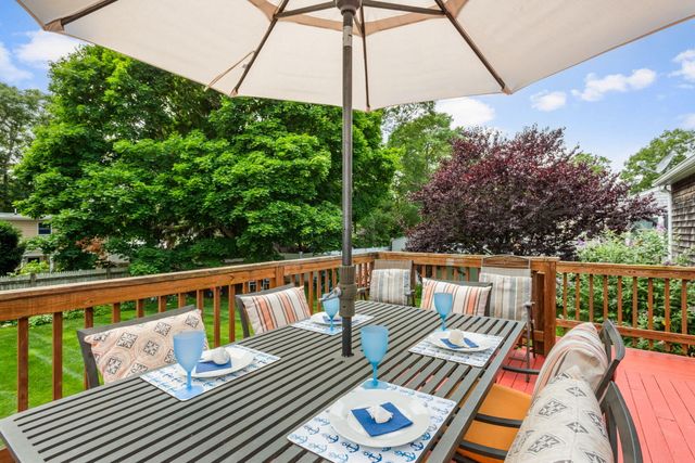 63 Ellsworth Drive, Falmouth, MA 02540