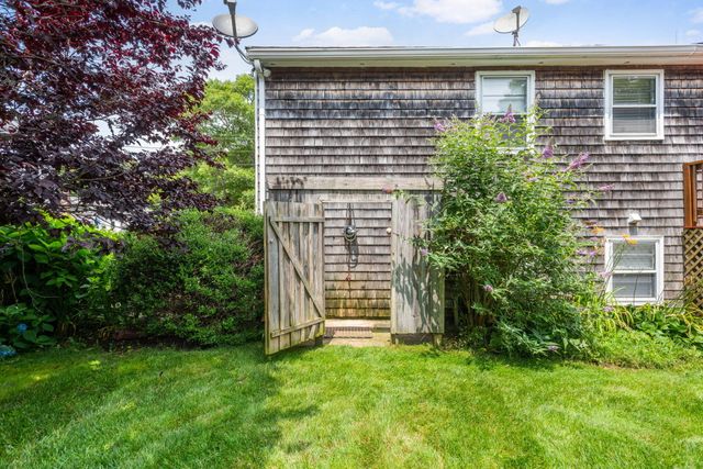 63 Ellsworth Drive, Falmouth, MA 02540