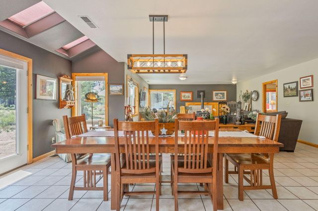 54811 Lonesome Pine Road, Bend, OR 97707