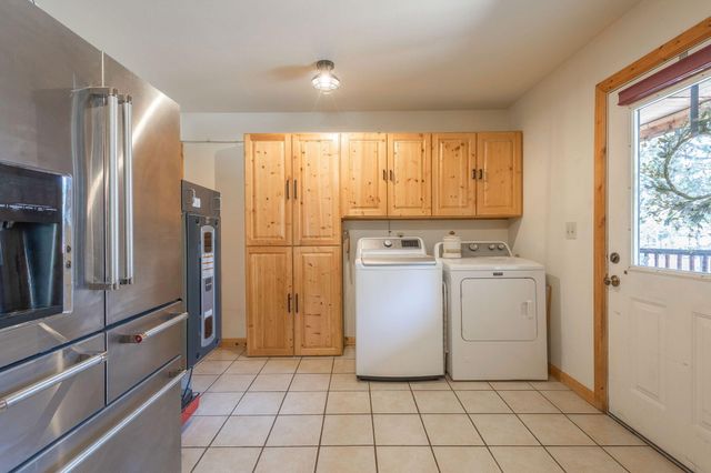 54811 Lonesome Pine Road, Bend, OR 97707