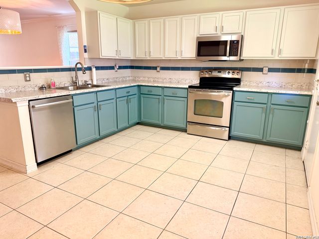 164 Spring Willow, Cibolo, TX 78108