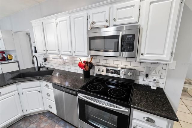 27 WINDING CREEK WAY, Ormond Beach, FL 32174