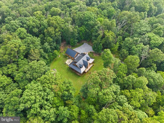4020 MILLWOOD RD, Boyce, VA 22620