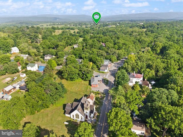 4020 MILLWOOD RD, Boyce, VA 22620
