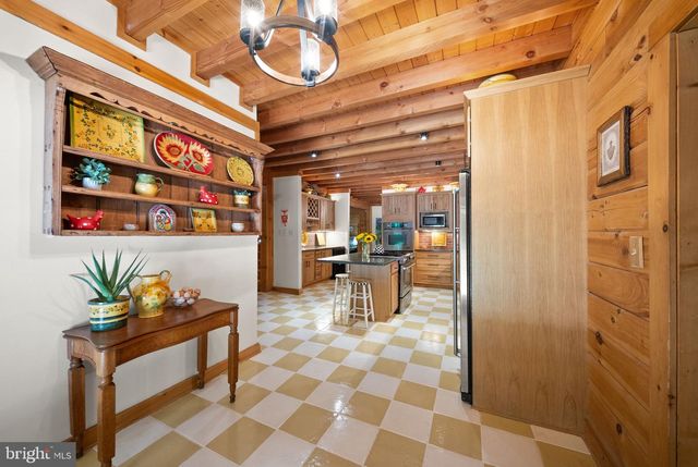 4020 MILLWOOD RD, Boyce, VA 22620