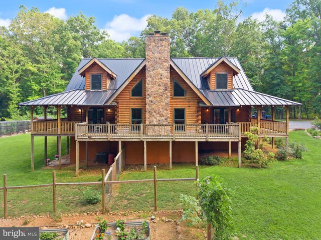 4020 MILLWOOD RD, Boyce, VA 22620