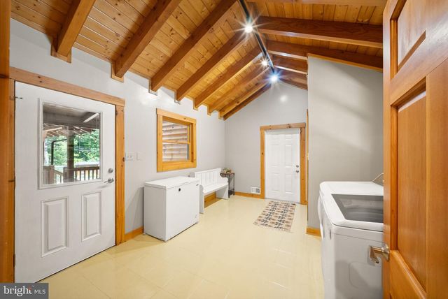 4020 MILLWOOD RD, Boyce, VA 22620