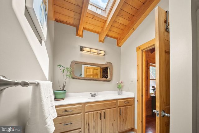 4020 MILLWOOD RD, Boyce, VA 22620