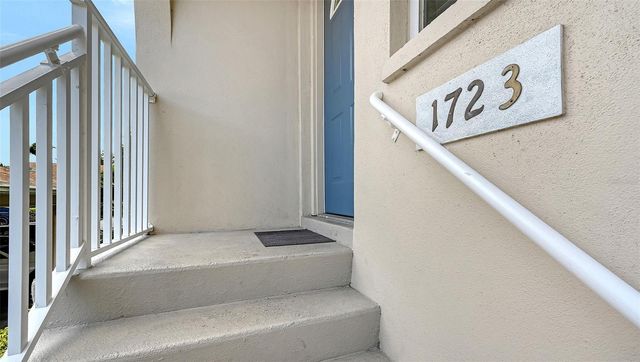 4270 CASTLEBRIDGE LANE 1723, Sarasota, FL 34238