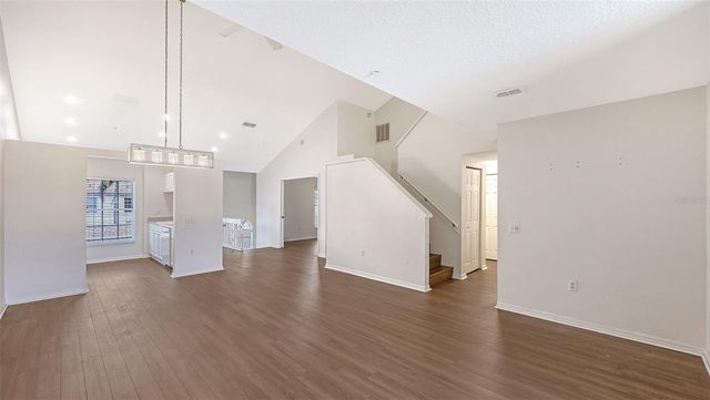 4270 CASTLEBRIDGE LANE 1723, Sarasota, FL 34238