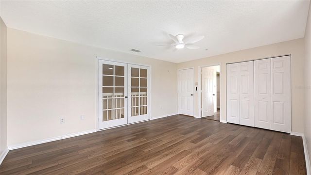 4270 CASTLEBRIDGE LANE 1723, Sarasota, FL 34238