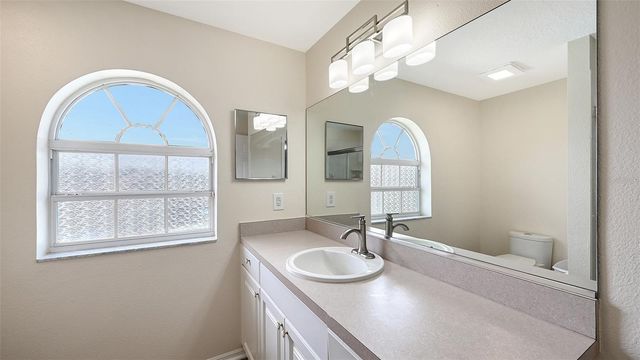 4270 CASTLEBRIDGE LANE 1723, Sarasota, FL 34238