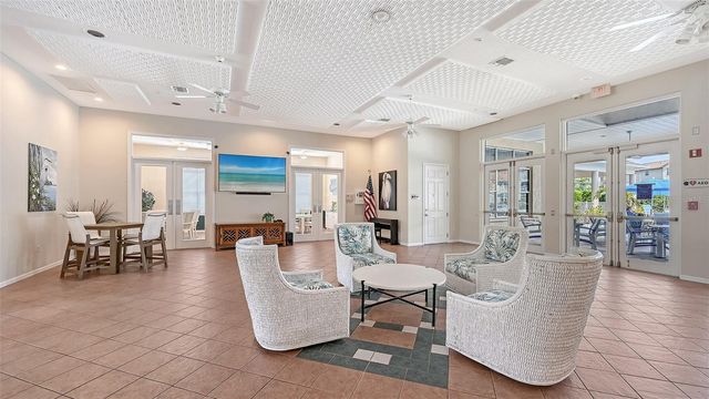 4270 CASTLEBRIDGE LANE 1723, Sarasota, FL 34238