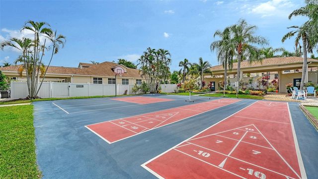 4270 CASTLEBRIDGE LANE 1723, Sarasota, FL 34238