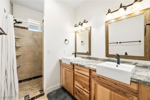 1625 Metcalf Drive, Overton, NV 89040