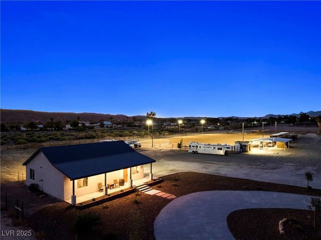 1625 Metcalf Drive, Overton, NV 89040