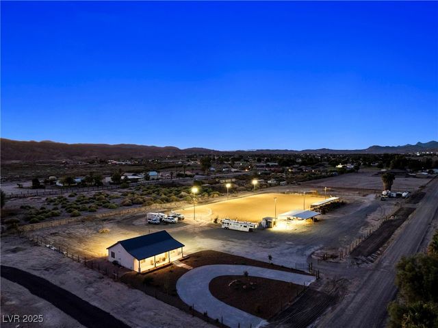 1625 Metcalf Drive, Overton, NV 89040