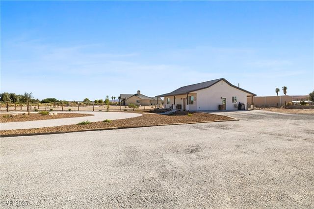 1625 Metcalf Drive, Overton, NV 89040