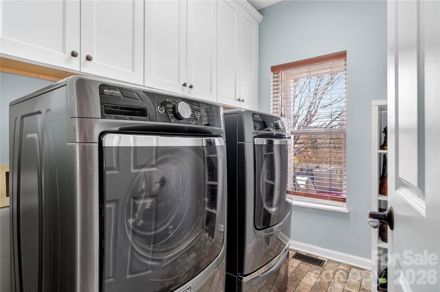 5018 Chapel Chase Lane, Huntersville, NC 28078