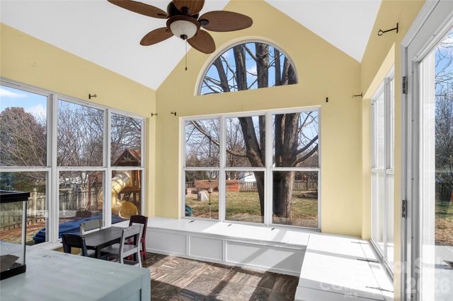 5018 Chapel Chase Lane, Huntersville, NC 28078