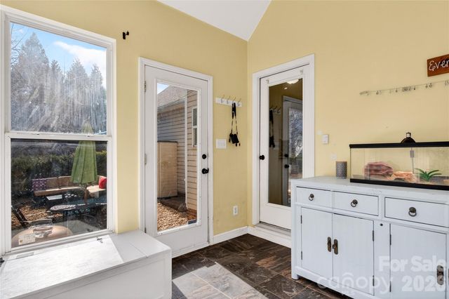 5018 Chapel Chase Lane, Huntersville, NC 28078