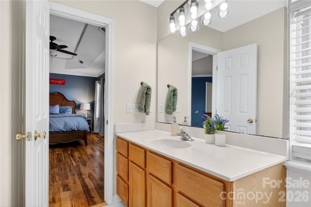 5018 Chapel Chase Lane, Huntersville, NC 28078