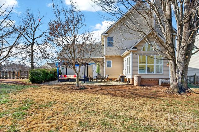 5018 Chapel Chase Lane, Huntersville, NC 28078