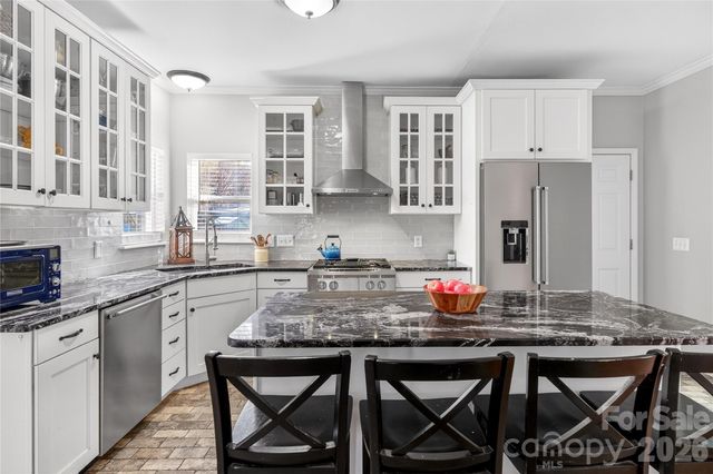 5018 Chapel Chase Lane, Huntersville, NC 28078