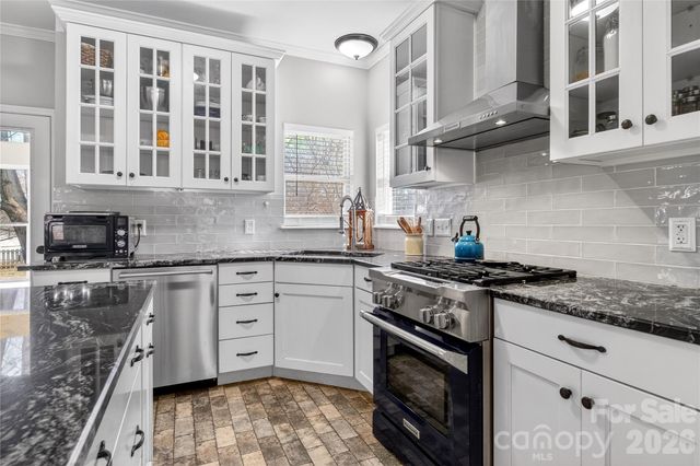 5018 Chapel Chase Lane, Huntersville, NC 28078