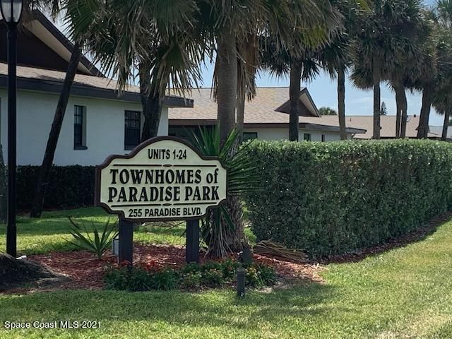 255 Paradise Boulevard 14, Indialantic, FL 32903