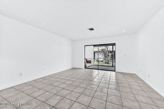 255 Paradise Boulevard 14, Indialantic, FL 32903