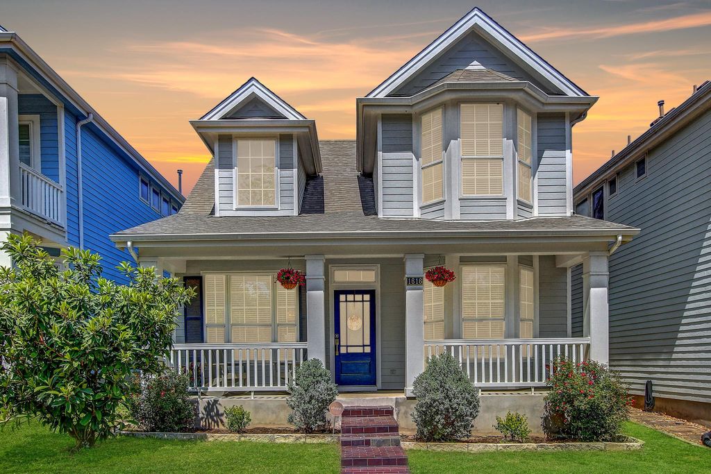 1616 Bridgeway DR, Austin, TX 78704