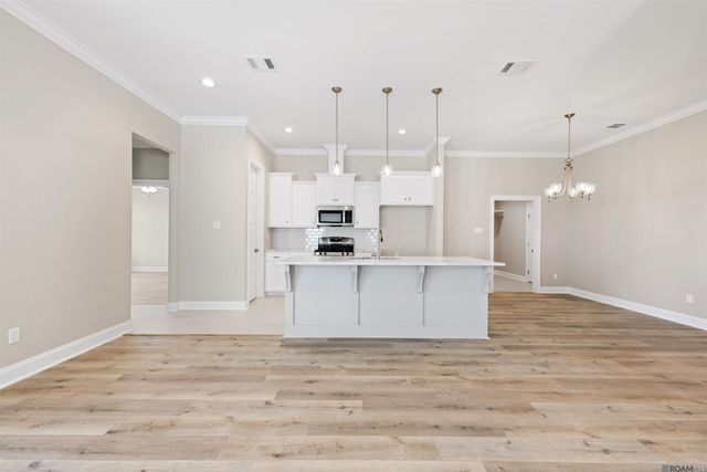 3899 Waterbury Ave, Baton Rouge, LA 70810