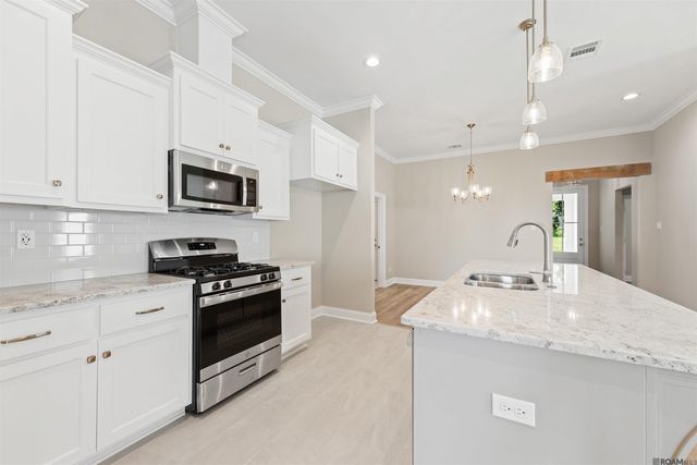 3899 Waterbury Ave, Baton Rouge, LA 70810