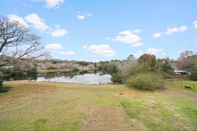 1500 E Johnson Ave 217, Pensacola, FL 32514