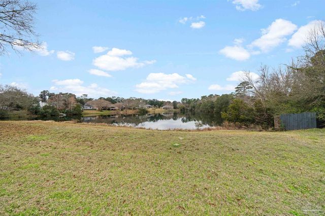 1500 E Johnson Ave 217, Pensacola, FL 32514