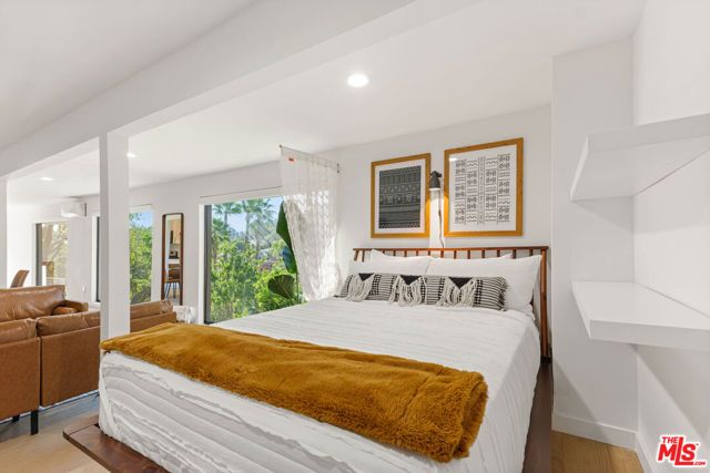 3775 Aloha Street, Los Angeles, CA 90027