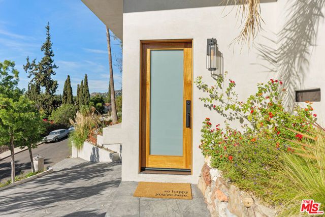 3775 Aloha Street, Los Angeles, CA 90027