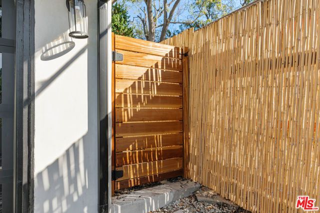 3775 Aloha Street, Los Angeles, CA 90027