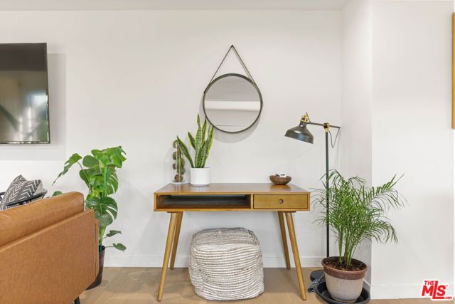 3775 Aloha Street, Los Angeles, CA 90027
