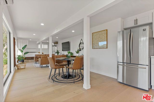 3775 Aloha Street, Los Angeles, CA 90027