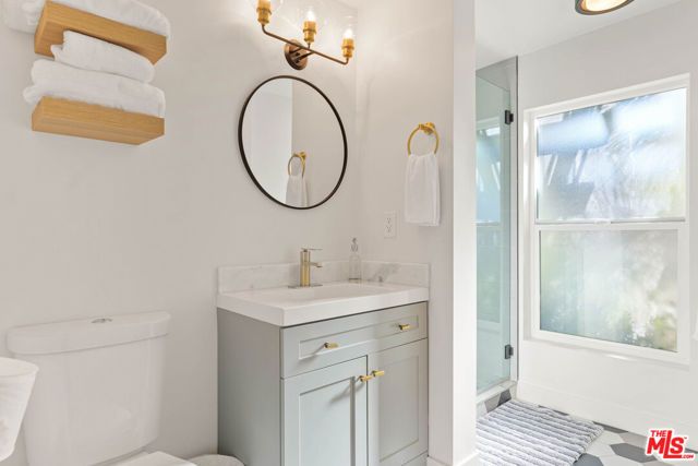 3775 Aloha Street, Los Angeles, CA 90027