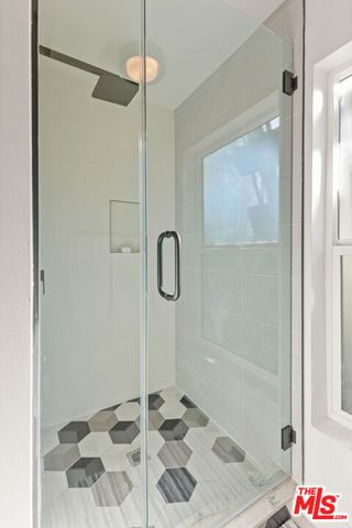 3775 Aloha Street, Los Angeles, CA 90027