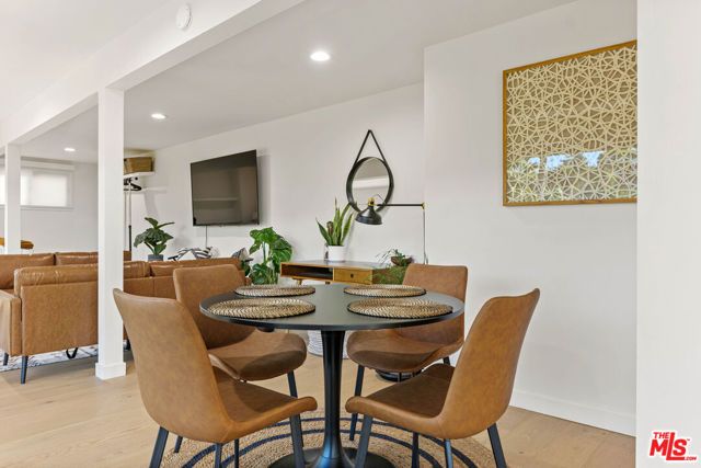 3775 Aloha Street, Los Angeles, CA 90027