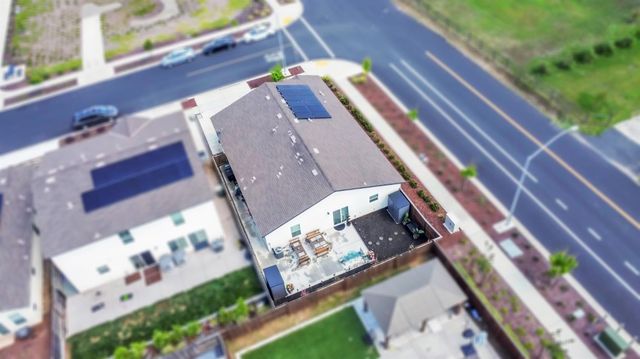 6203 Panda Way, Riverbank, CA 95367