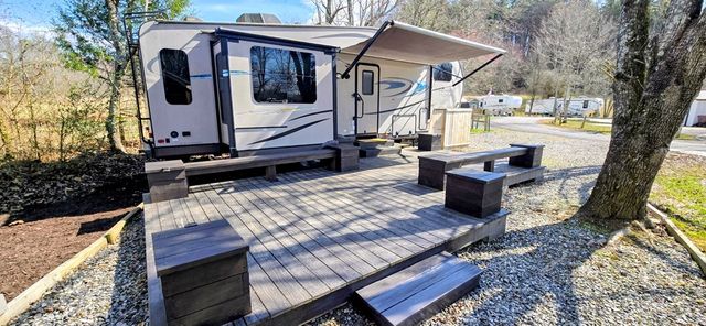 279 Conley Creek Circle, Blairsville, GA 30512