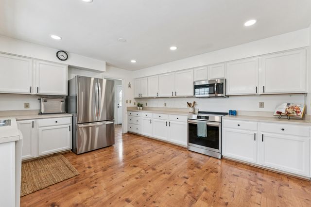 3401 Stadler Drive, Pickerington, OH 43147