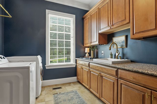 1000 Morchella Private Way, Hendersonville, TN 37075
