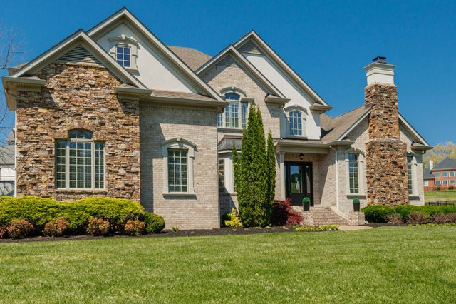 1000 Morchella Private Way, Hendersonville, TN 37075