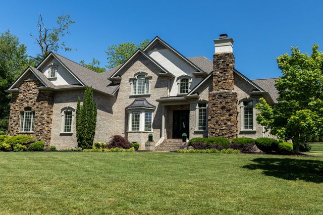 1000 Morchella Private Way, Hendersonville, TN 37075
